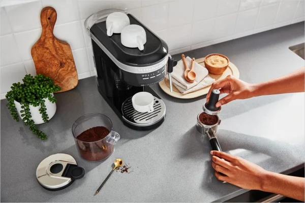 KitchenAid Halbautomatische Espressomaschine ARTISAN In Onyx Schwarz 7