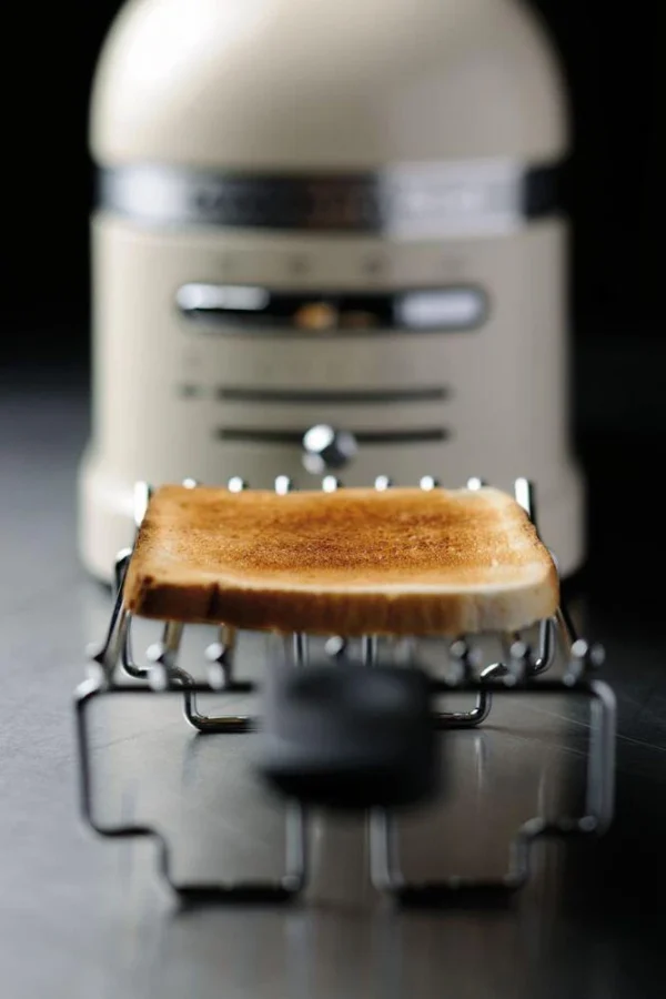 KitchenAid Toaster ARTISAN 2-Scheiben In Gusseisen Schwarz 5