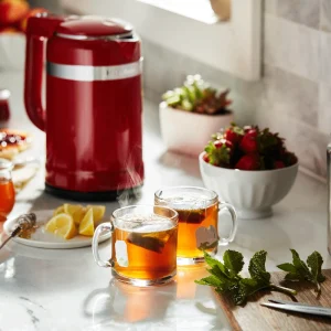 KitchenAid Design Wasserkocher In Empire Rot 9